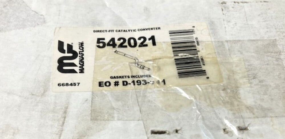 Magnaflow 542021 Catalytic Converter New Genuine