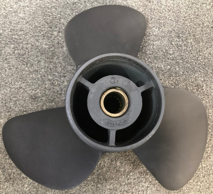 Yamaha 6G5-45972-02-98 Propeller 3X13-3/4"X21"-M Rh 15 Spline New Genuine