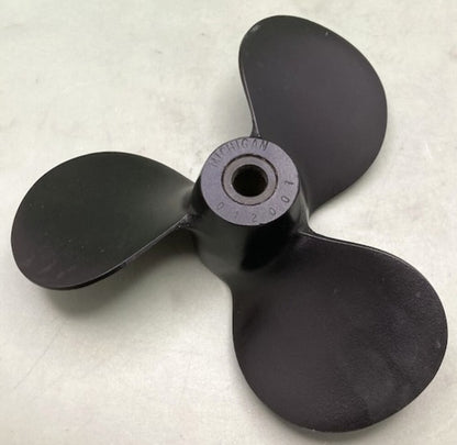 Michigan 012007 Alum. RH Propeller 3 Blade 8.25" x 8.5" New Genuine