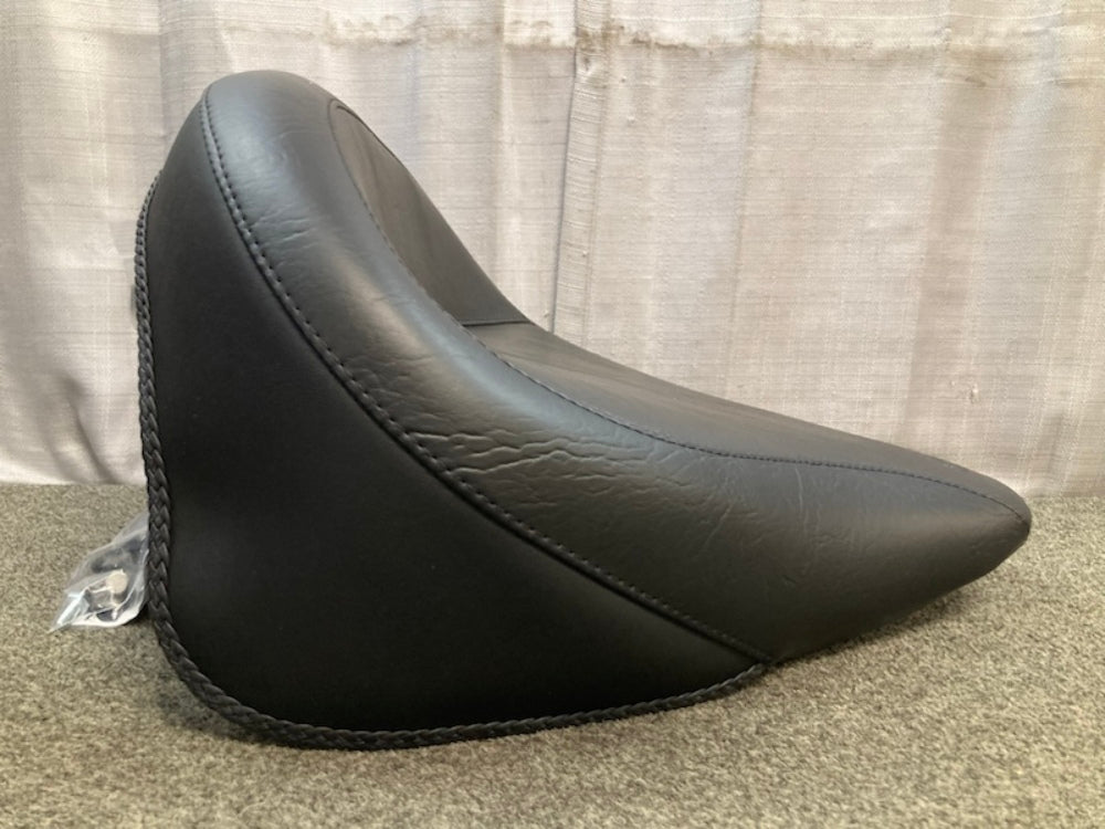 Mustang 75757 Wide Vintage Solo Seat New Genuine