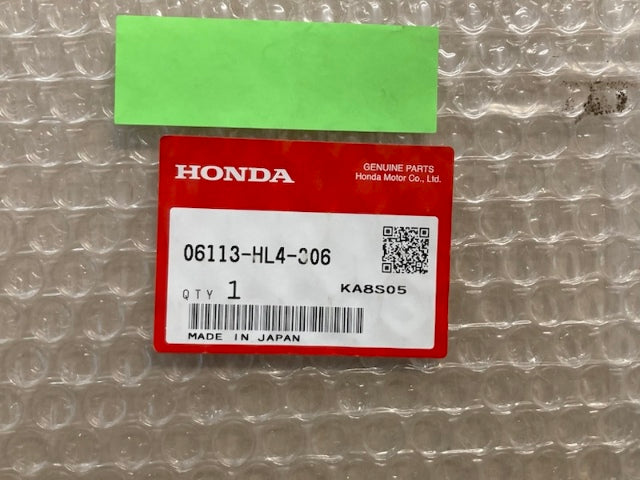 Honda 06113-HL4-306 SET B CLUTCH COVER New Genuine