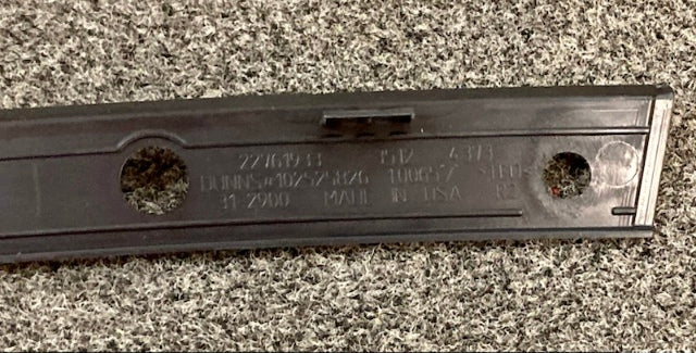 General Motors 22761933 Pass Side Bumper Fascia Blackout Molding GM New Genuine