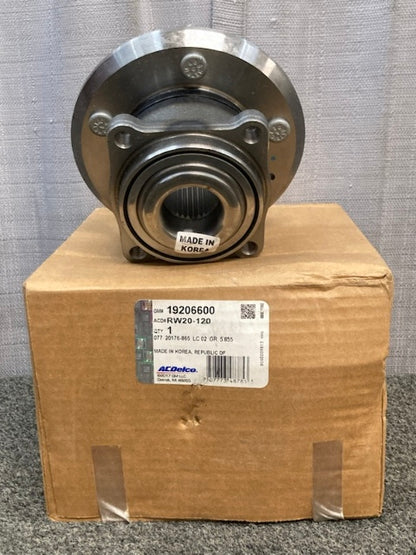 General Motors 19206600 Rear Wheel Hub & Bearing Assy w/ Wheel Studs New Genuine