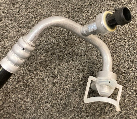 AC Delco GM 39097990 Air Conditioning Refrigerant Suction Hose New Genuine