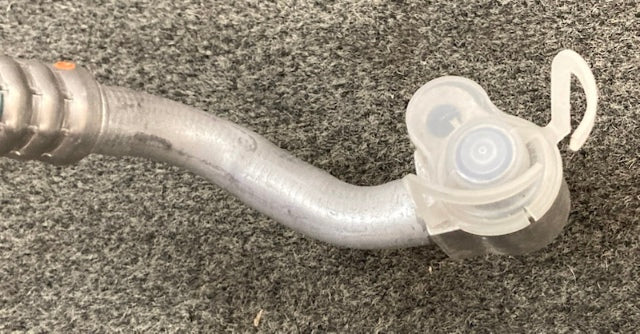 AC Delco GM 39097990 Air Conditioning Refrigerant Suction Hose New Genuine