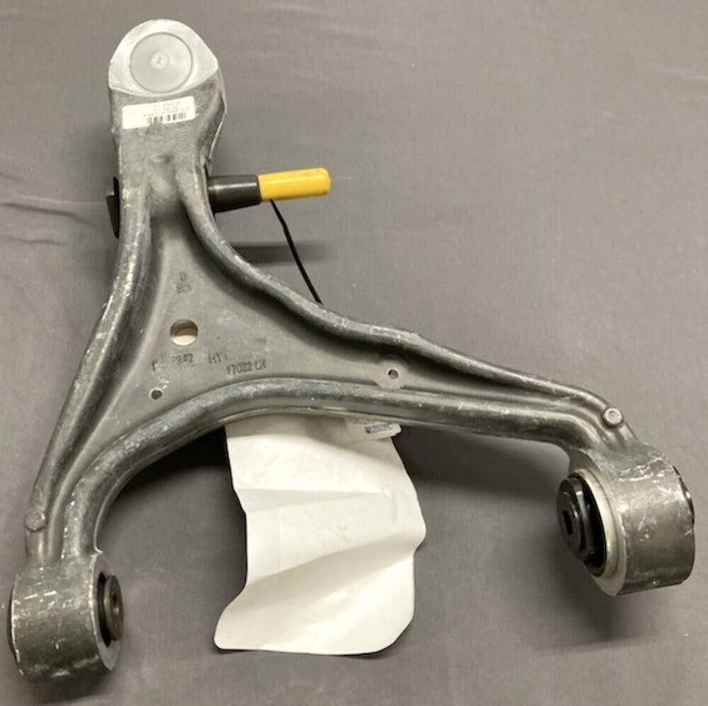 GM 25862781 Front Driver Side Lower Control Arm New Genuine