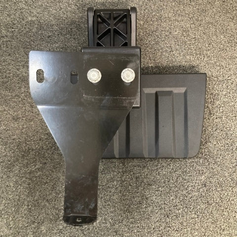 General Motors 23121786 Truck Bed Side Step New Replaces