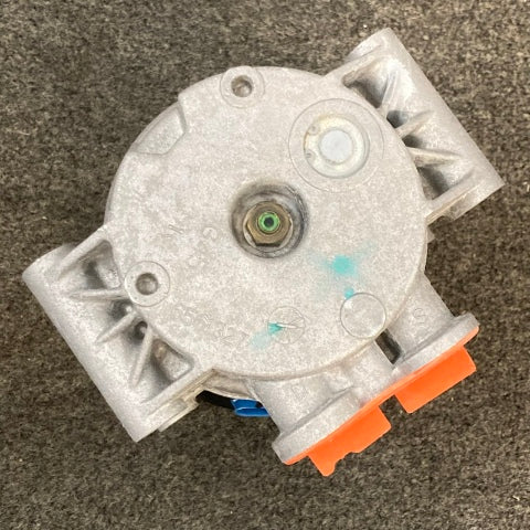 AC Delco GM 15-22124 Air Conditioning Compressor 89019224 New Genuine