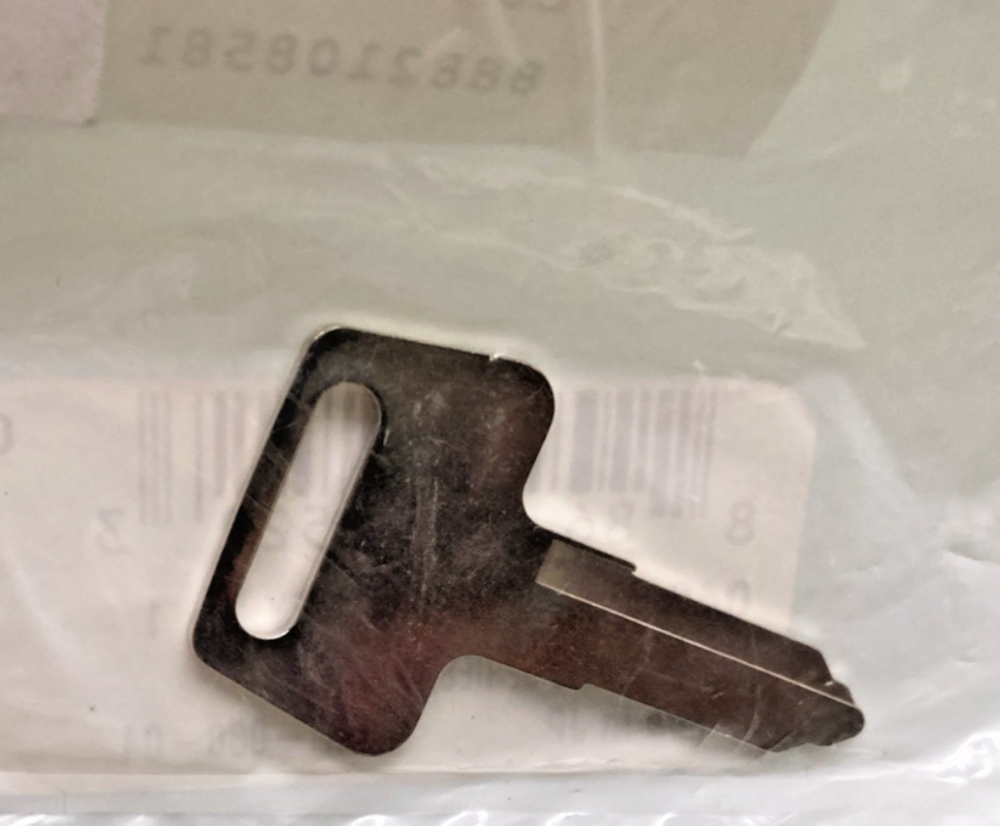 NEW GENUINE ARCTIC CAT 0409-060 KEY, BLANK (B SERIES)