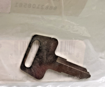 NEW GENUINE ARCTIC CAT 0409-060 KEY, BLANK (B SERIES)