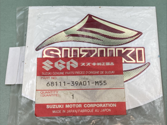 NEW GENUINE SUZUKI 68111-39A01-M55 Emblem