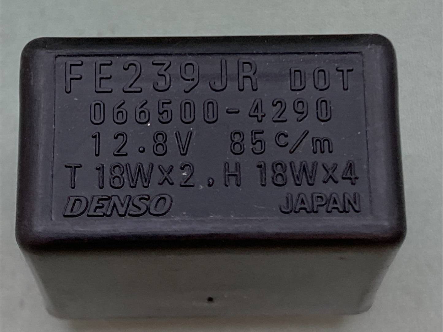 NEW GENUINE SUZUKI 38610-07F00 Relay Assembly, Turnsignal