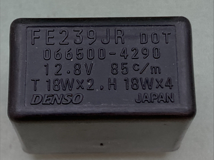 NEW GENUINE SUZUKI 38610-07F00 Relay Assembly, Turnsignal
