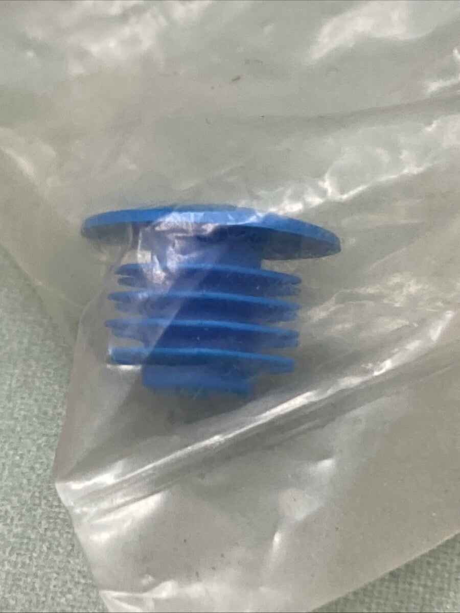 QTY 5 NEW REPLACES POLARIS 5431994-217 Plug, r. bump, lsr. blu