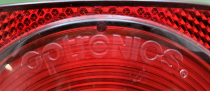 NEW  GENUINE OPTRONICES 98765452 5" DELUXE TAILLIGHT WITH LICENSE ILLUMINATOR