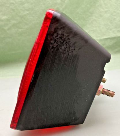 NEW  GENUINE OPTRONICES 98765452 5" DELUXE TAILLIGHT WITH LICENSE ILLUMINATOR