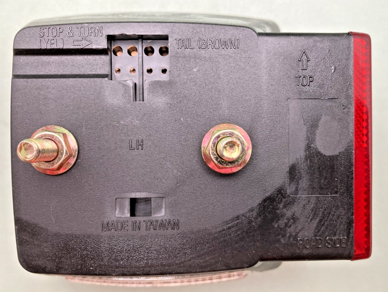 NEW  GENUINE OPTRONICES 98765452 5" DELUXE TAILLIGHT WITH LICENSE ILLUMINATOR