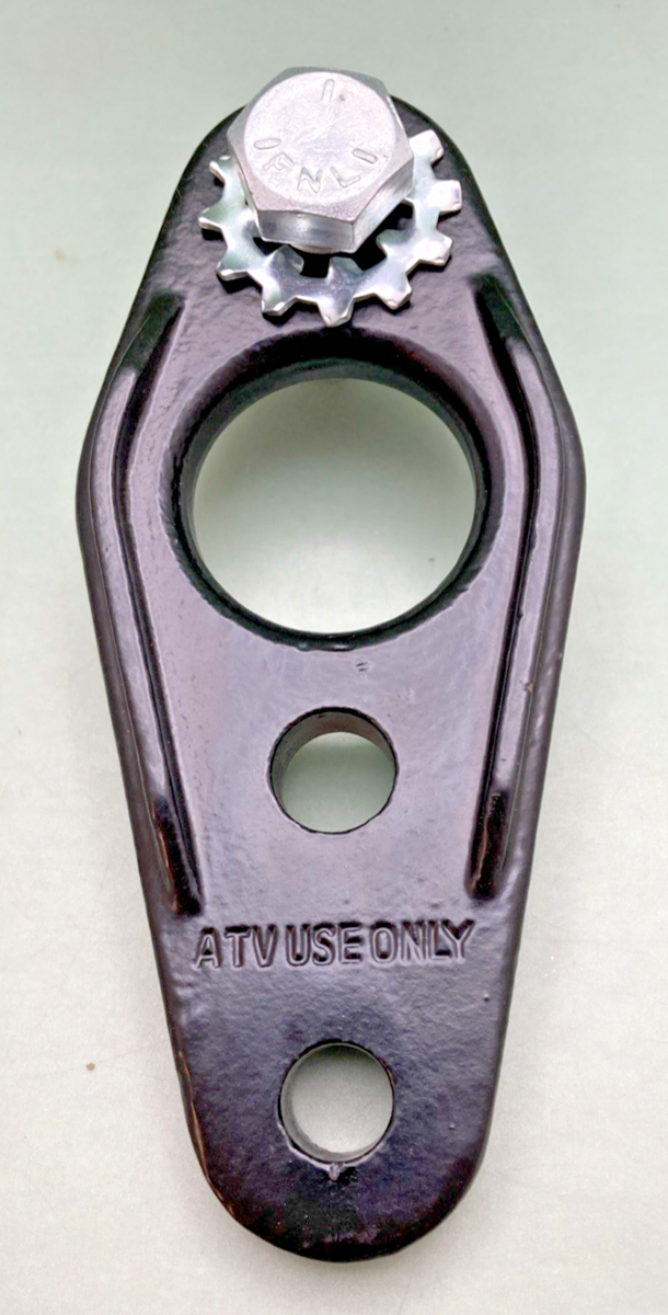 NEW  REPLACES MOOSE UTILITY DIVISION A759 THREE WAY CAST HITCH