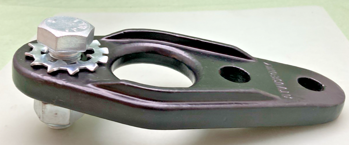 NEW  REPLACES MOOSE UTILITY DIVISION A759 THREE WAY CAST HITCH