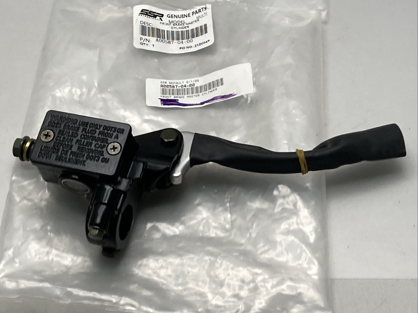 NEW GENUINE SSR A00587-04-00 FRONT BRAKE MASTER CYLINDER ASSEMBLY
