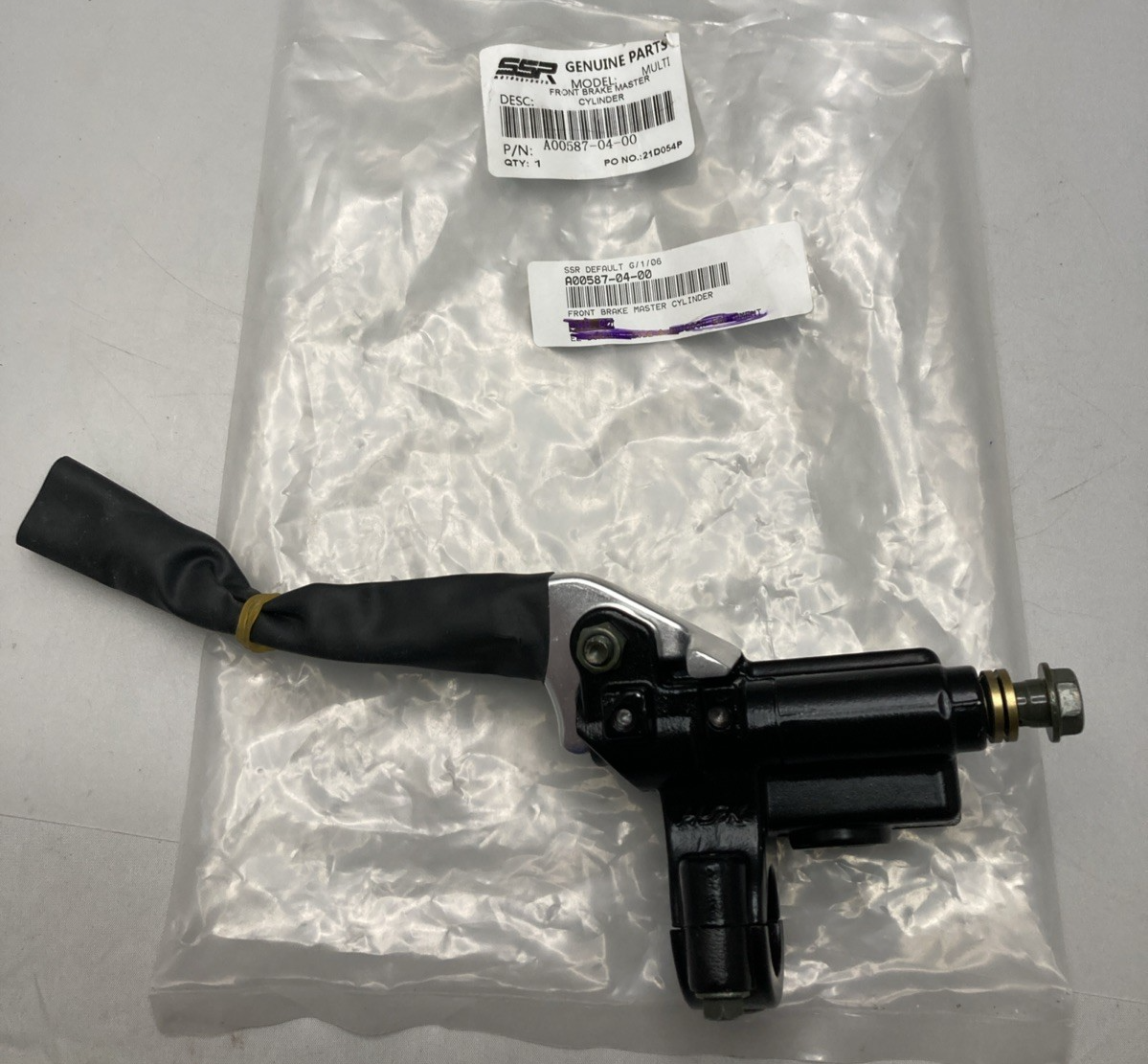 NEW GENUINE SSR A00587-04-00 FRONT BRAKE MASTER CYLINDER ASSEMBLY