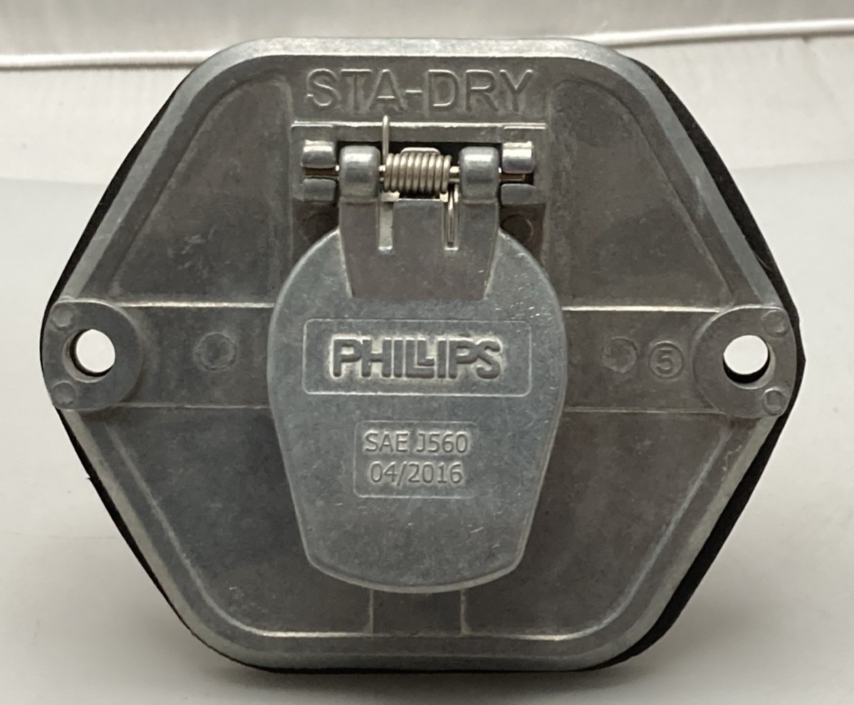 NEW GENUINE PHILLIPS 15-760 7 WAY SOCKET