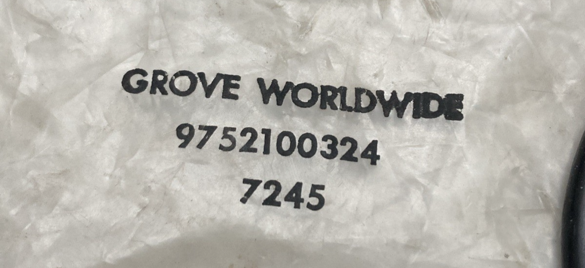 NEW GENUINE GROVE/MANLIFT 9752100324 SEAL KIT - LIFT CYLINDER