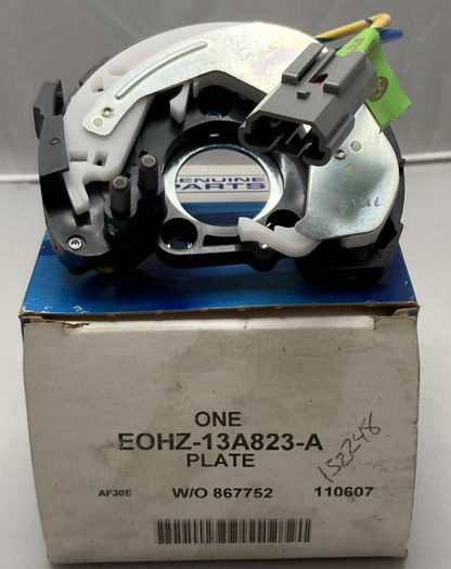 NEW GENUINE FORD EOHZ-13A823-A HORN SWITCH BRUSH PLATE