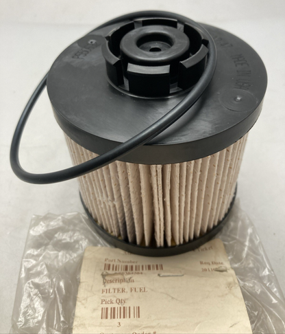 NEW GENUINE DONALDSON P550632 FUEL FILTER