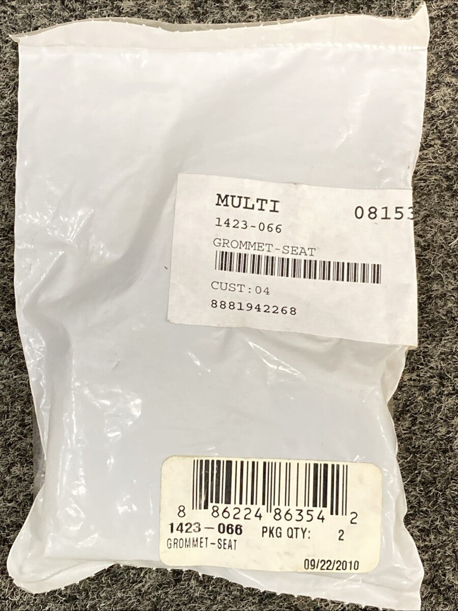 NEW GENUINE ARCTIC 1423-066 GROMMET-SEAT
