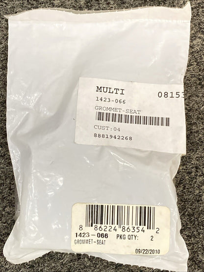 NEW GENUINE ARCTIC 1423-066 GROMMET-SEAT