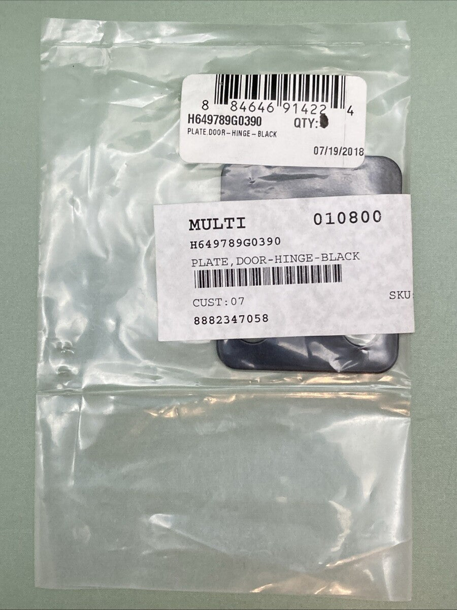 QTY 2 NEW GENUINE ARCTIC H649789G0390 PLATE, DOOR-HINGE-BLACK