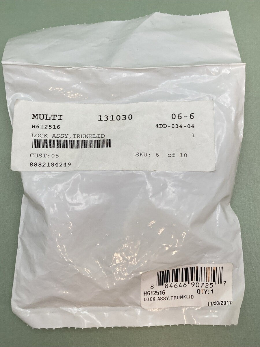 NEW GENUINE ARCTIC H612516 LOCK ASSY, TRUNKLID