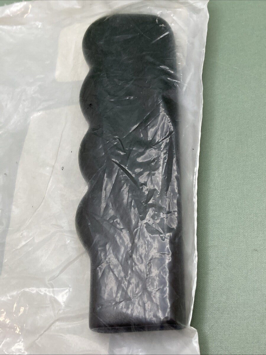 NEW GENUINE ARCTIC H648236 GRIP, DOOR ACTUATOR