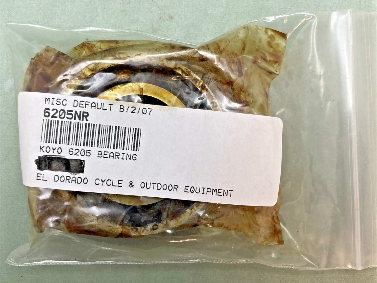 NEW GENUINE KOYO 6205NR BEARING