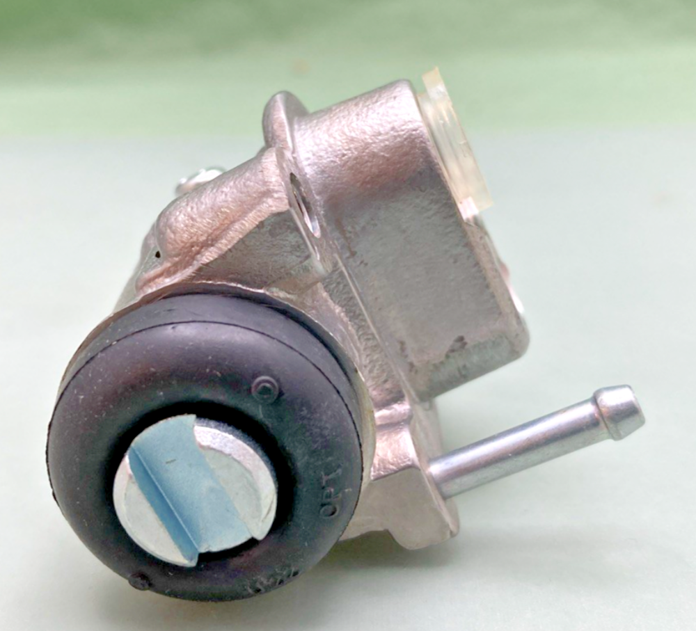 NEW GENUINE HONDA 45310-HN2-006 FRONT BRAKE PANEWHEEL CYLINDER