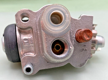 NEW GENUINE HONDA 45310-HN2-006 FRONT BRAKE PANEWHEEL CYLINDER