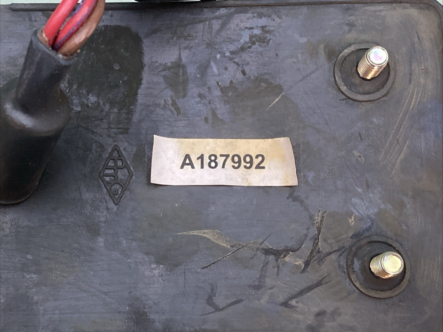 NEW GENUINE CNH A187992 LIGHT ASSY.