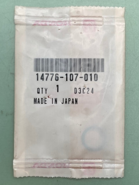 Honda 14776-107-010 VALVE SPRING SEAT New Genuine