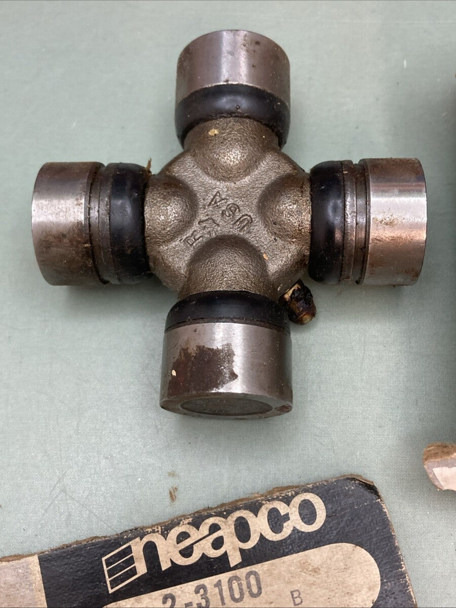 New Genuine Neapco 2-3100 U-Joint