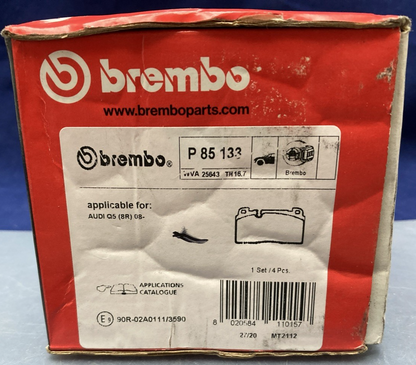 NEW GENUINE BREMBO P85133 Disc Brake Pad Set