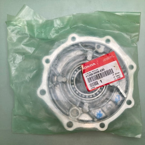 Honda 41320-HM8-020 GEAR CASE COVER SET New Genuine