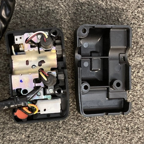Honda 35020-HM8-A50 HANDLE SWITCH New Genuine
