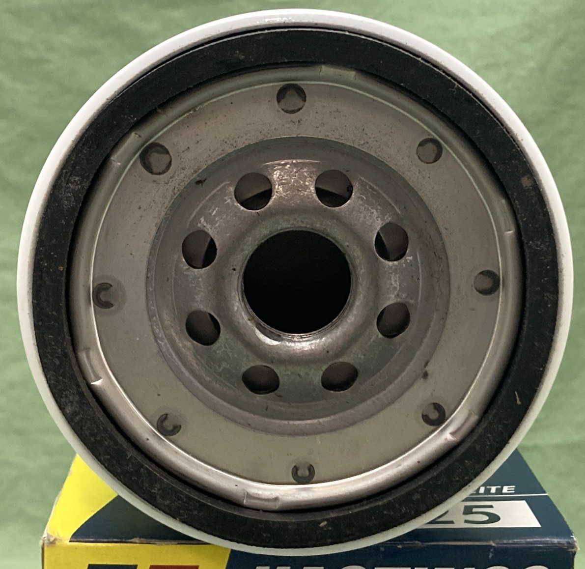 NEW GENUINE HASTINGS LF225 OIL FILTER
