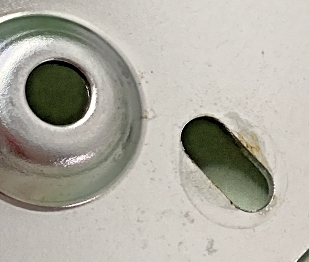 NEW REPLACES HARLEY DAVIDSON LAYBACK LICENSE PLATE MOUNT