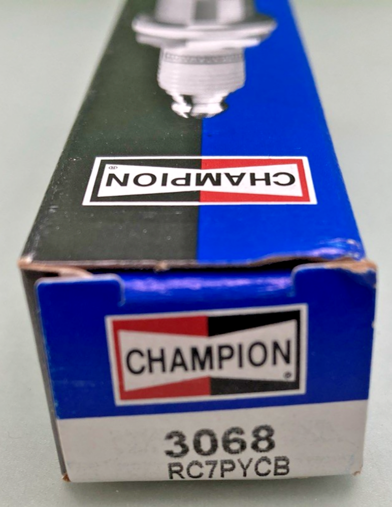 QTY 2 NEW GENUINE CHAMPION 3068 PLATINUM POWER RC7PYCB SPARK PLUG