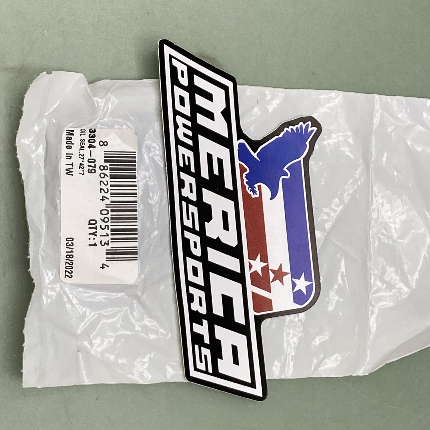 NEW GENUINE ARCTIC CAT 3304-079 OIL SEAL