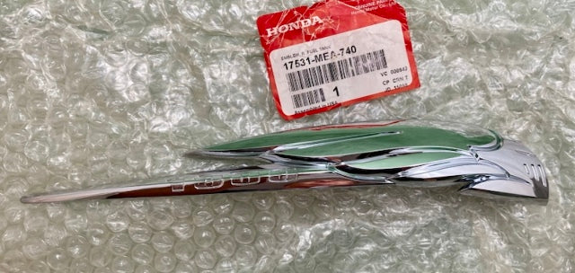 Honda 17531-MEA-740 Emblem, R., Fuel, Tank  New Genuine