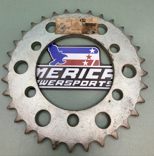 NEW GENUINE YAMAHA 256-25432-20 SPROCKET, DRVN 32T