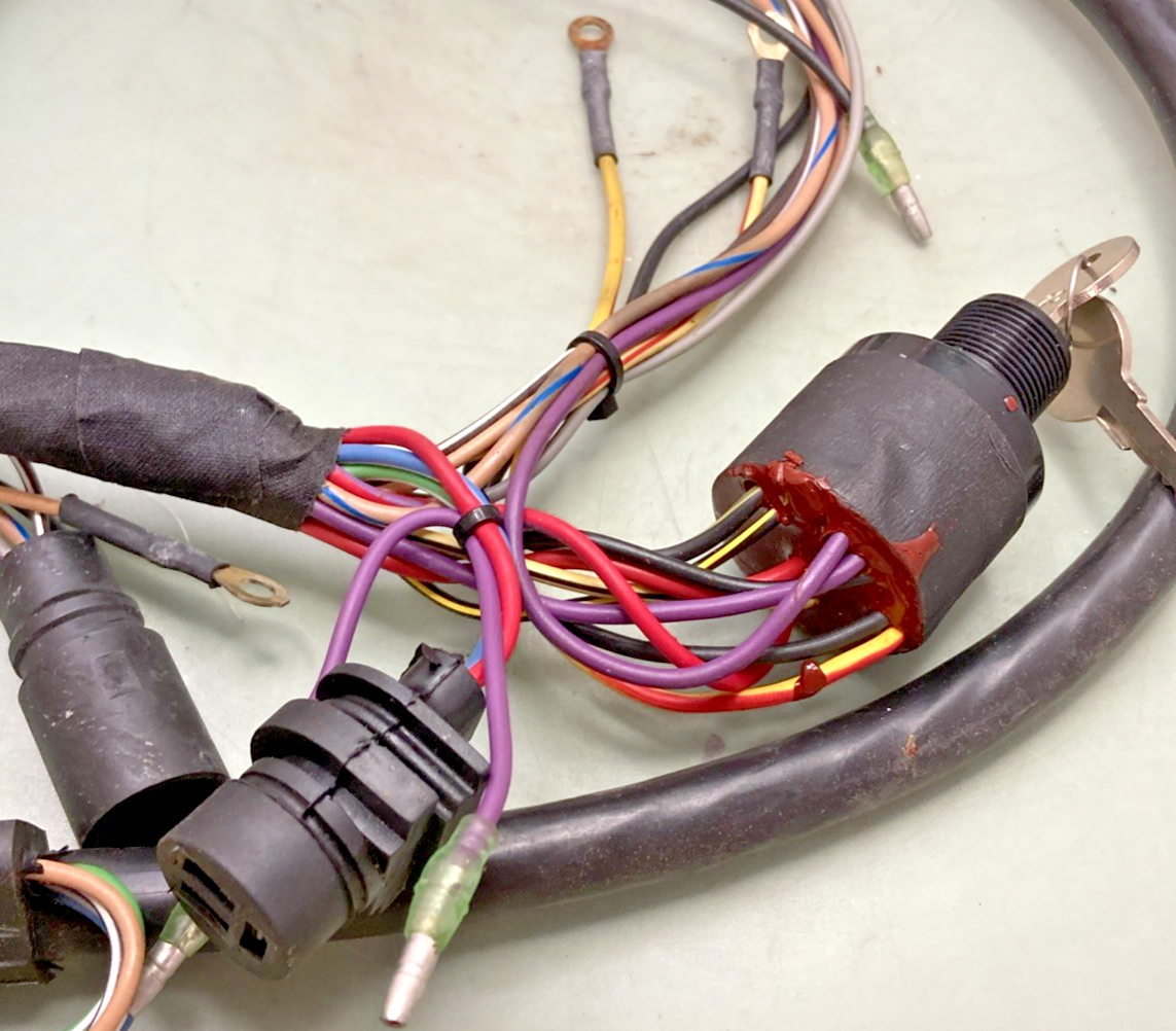 NEW GENUINE MERCURY QUICKSILVER 84-816626A2 IGNITION/CHOKE SWITCH ASSY